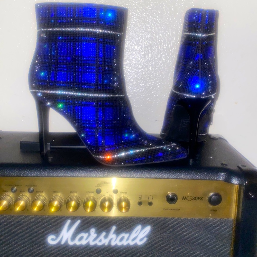 💙🖤INC LOOKS THAT KILL RHINESTONE ANKLE STILETTO BOOTS-BRAND-NEW, NEVER WORN!